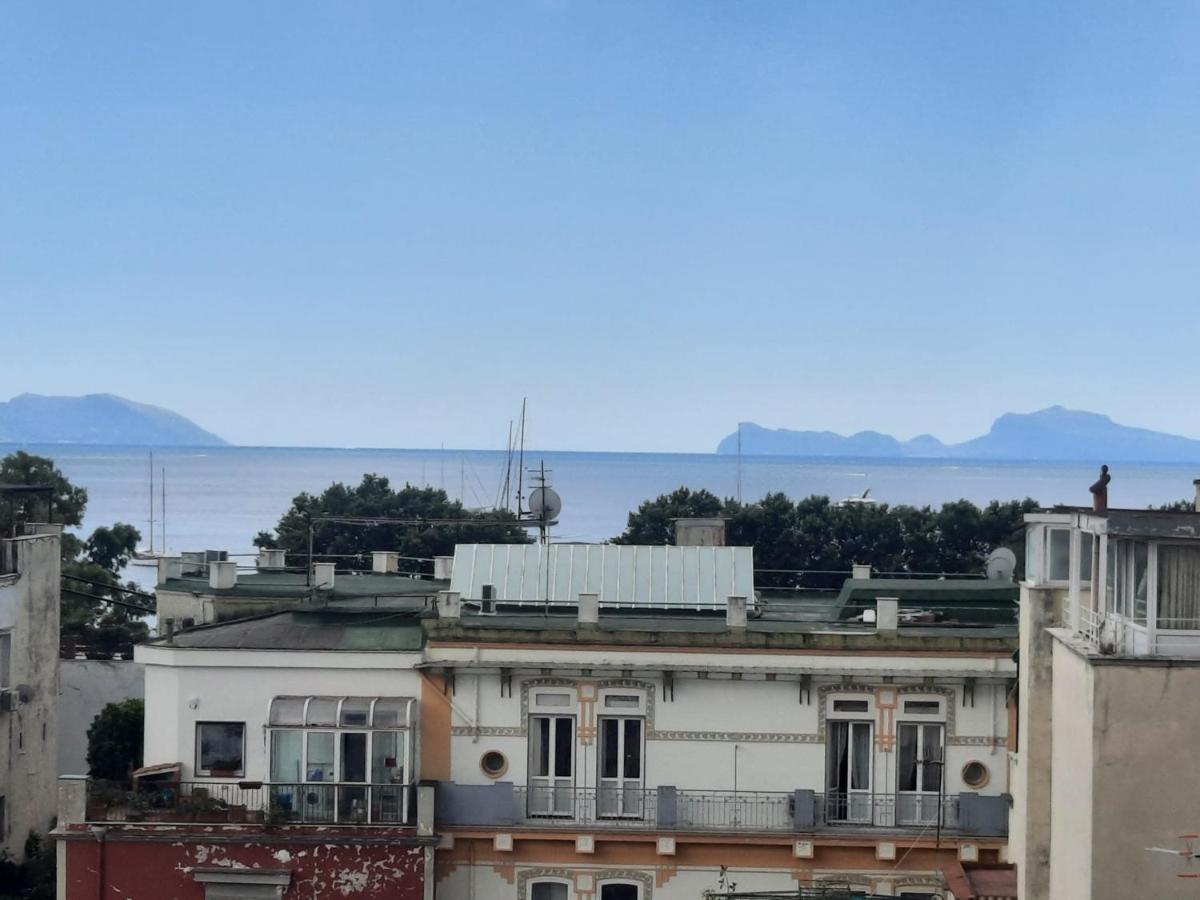 Appartamento La casa di Nettuno Napoli Esterno foto